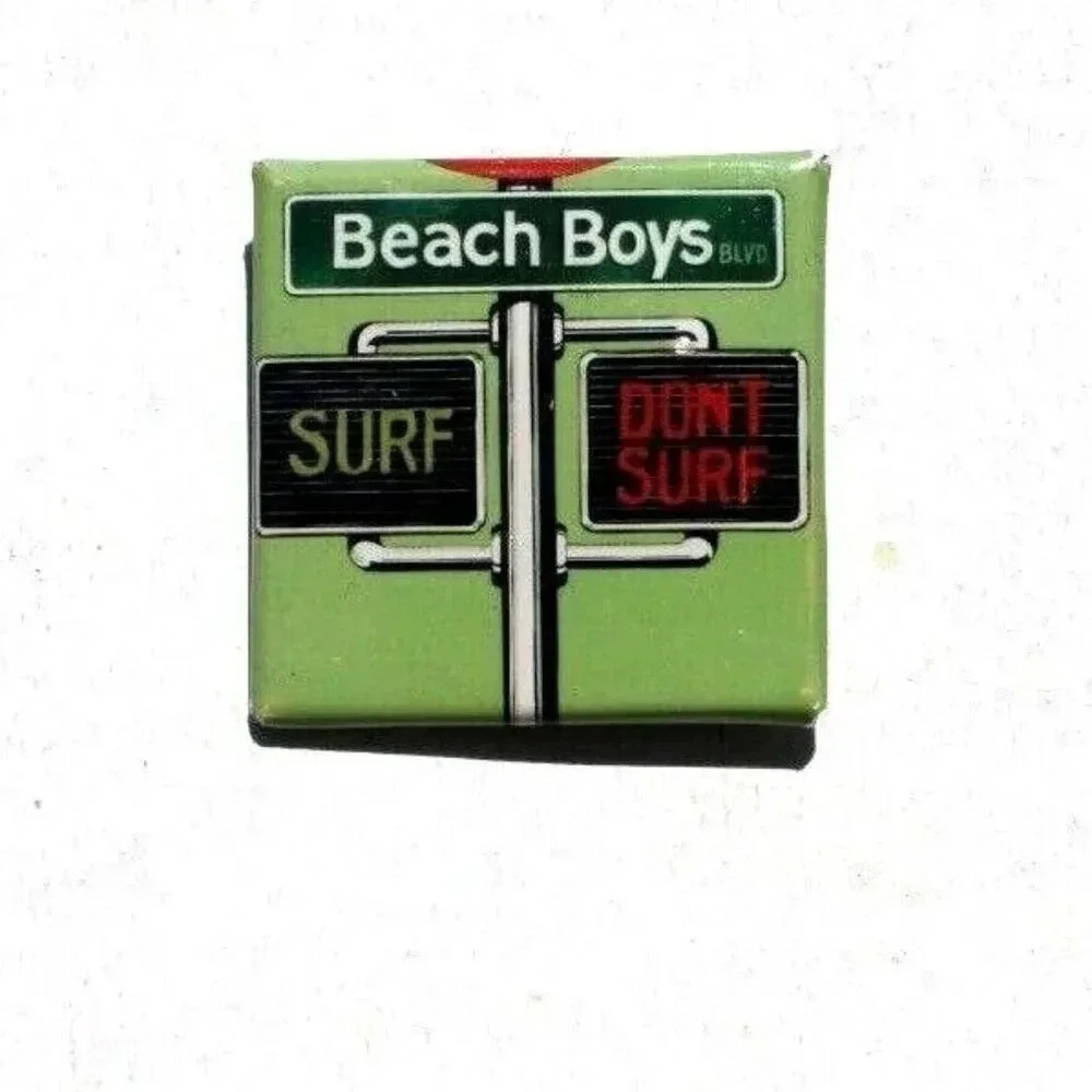 Vtg 1980s THE BEACH BOYS Surf / Don't Surf Promo Fan Club Button Pin Badge